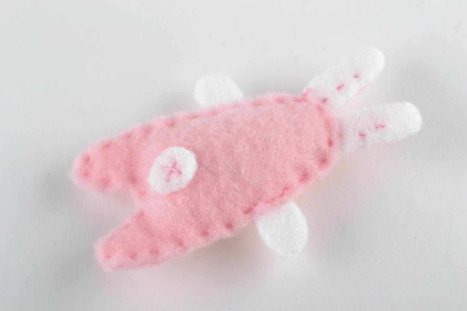 Toy earphone cord holder in the shape of pink hare photo 4