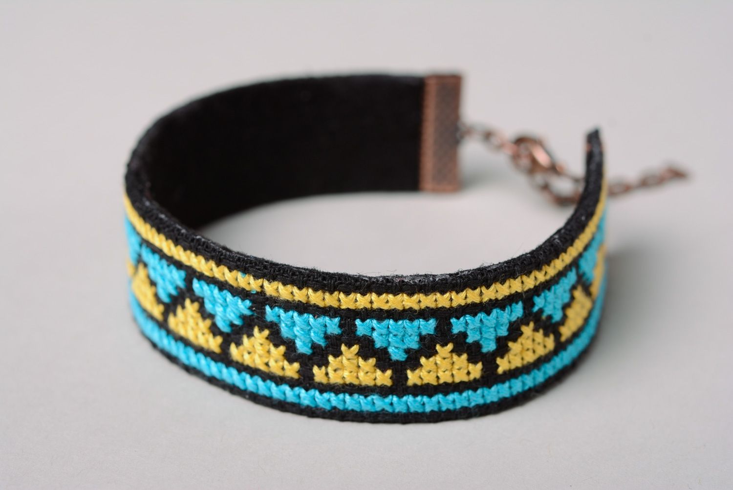 Handmade cross stitch embroidered wrist bracelet with adjustable size photo 2