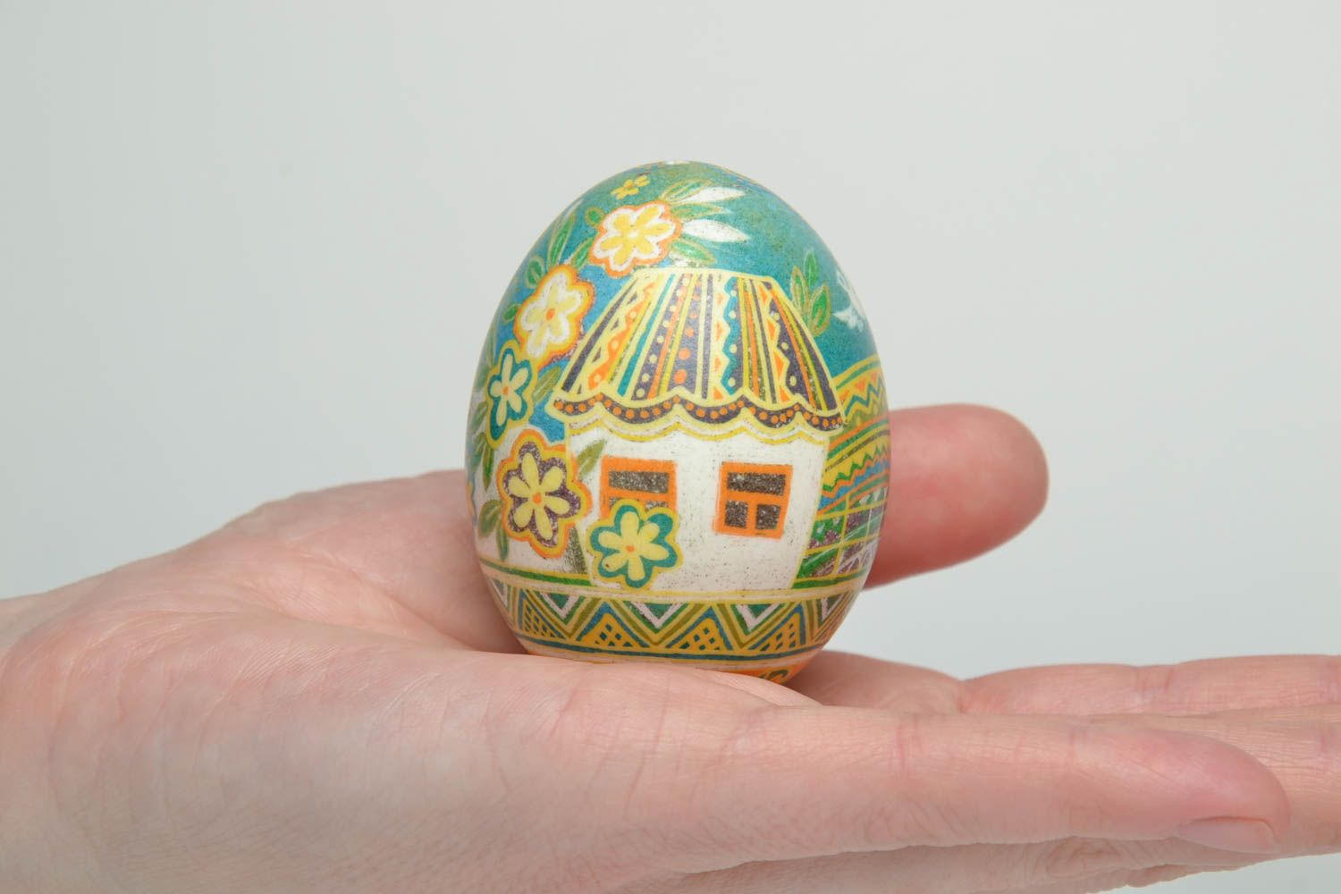 Huevo decorativo de Pascua pintado a mano con tintes anilinas foto 5