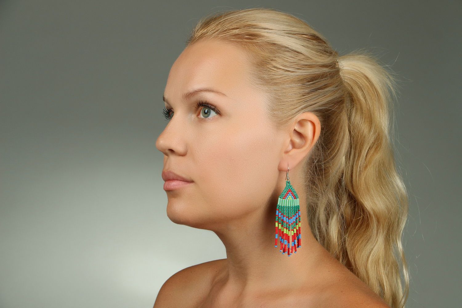 Bright earrings in ethnic style photo 4