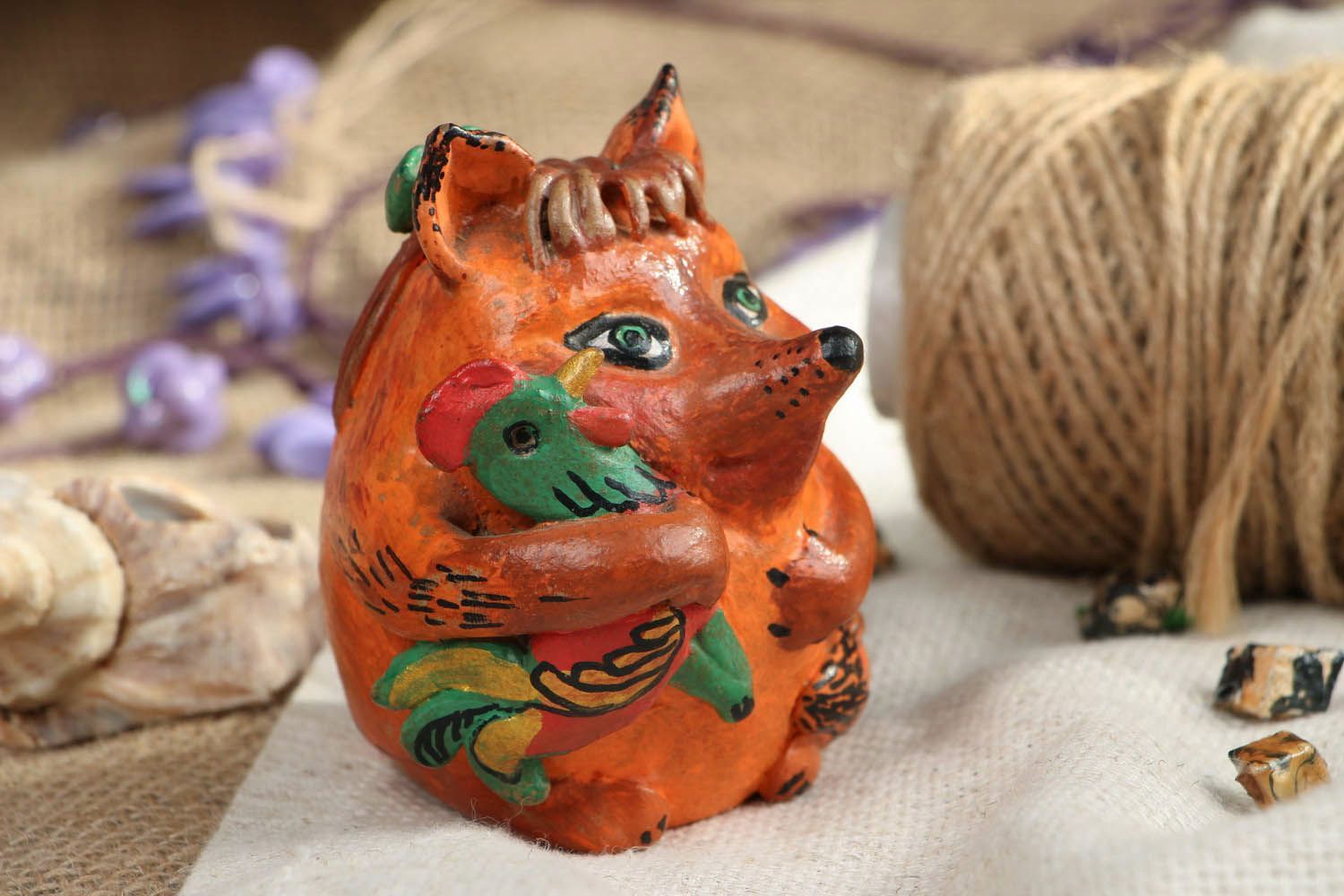 Figurine en céramique en forme de renard peinte faite main photo 5