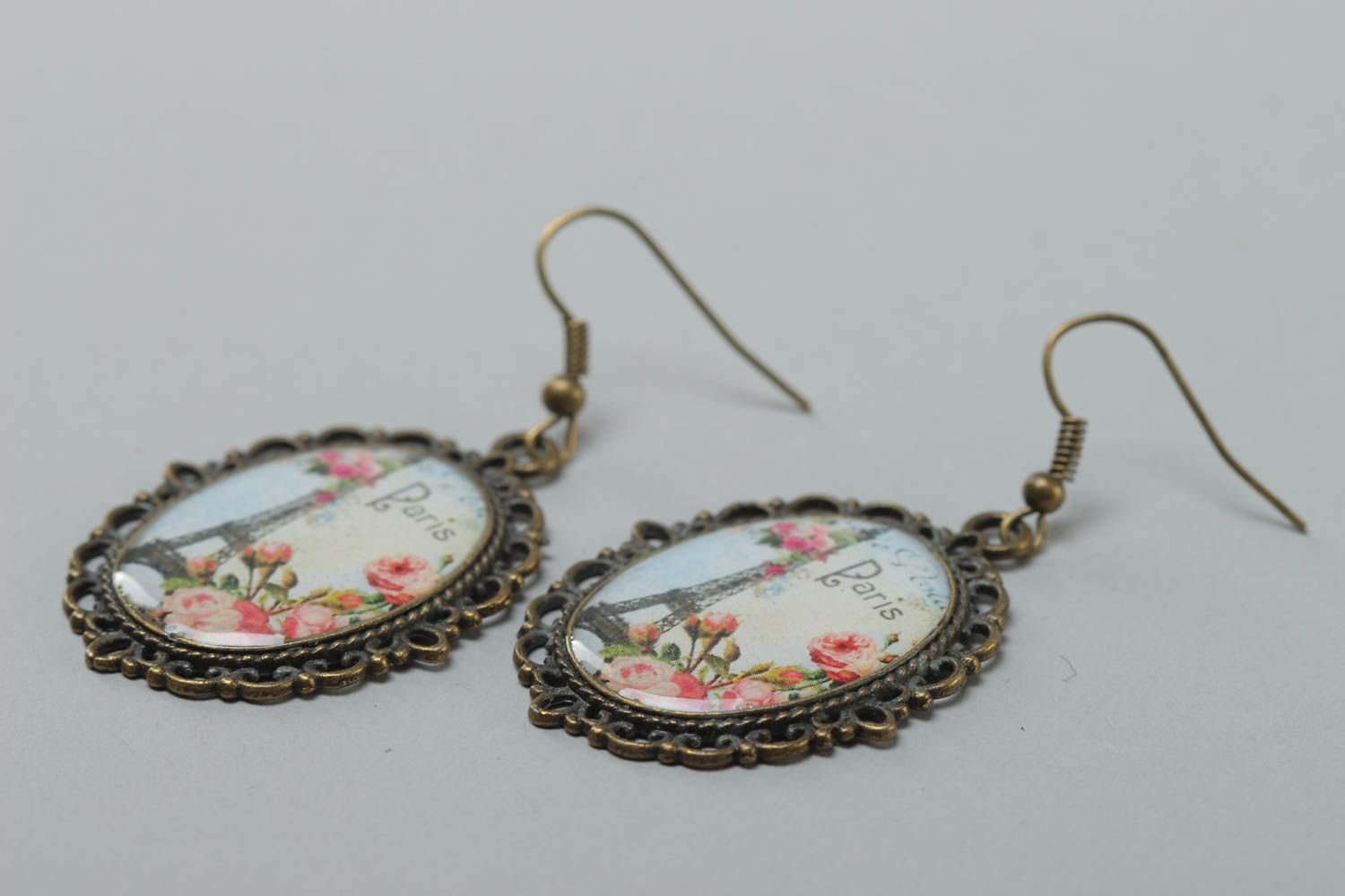 Handmade beautiful earrings with Eiffel Tower prints oval openwork accessory photo 3