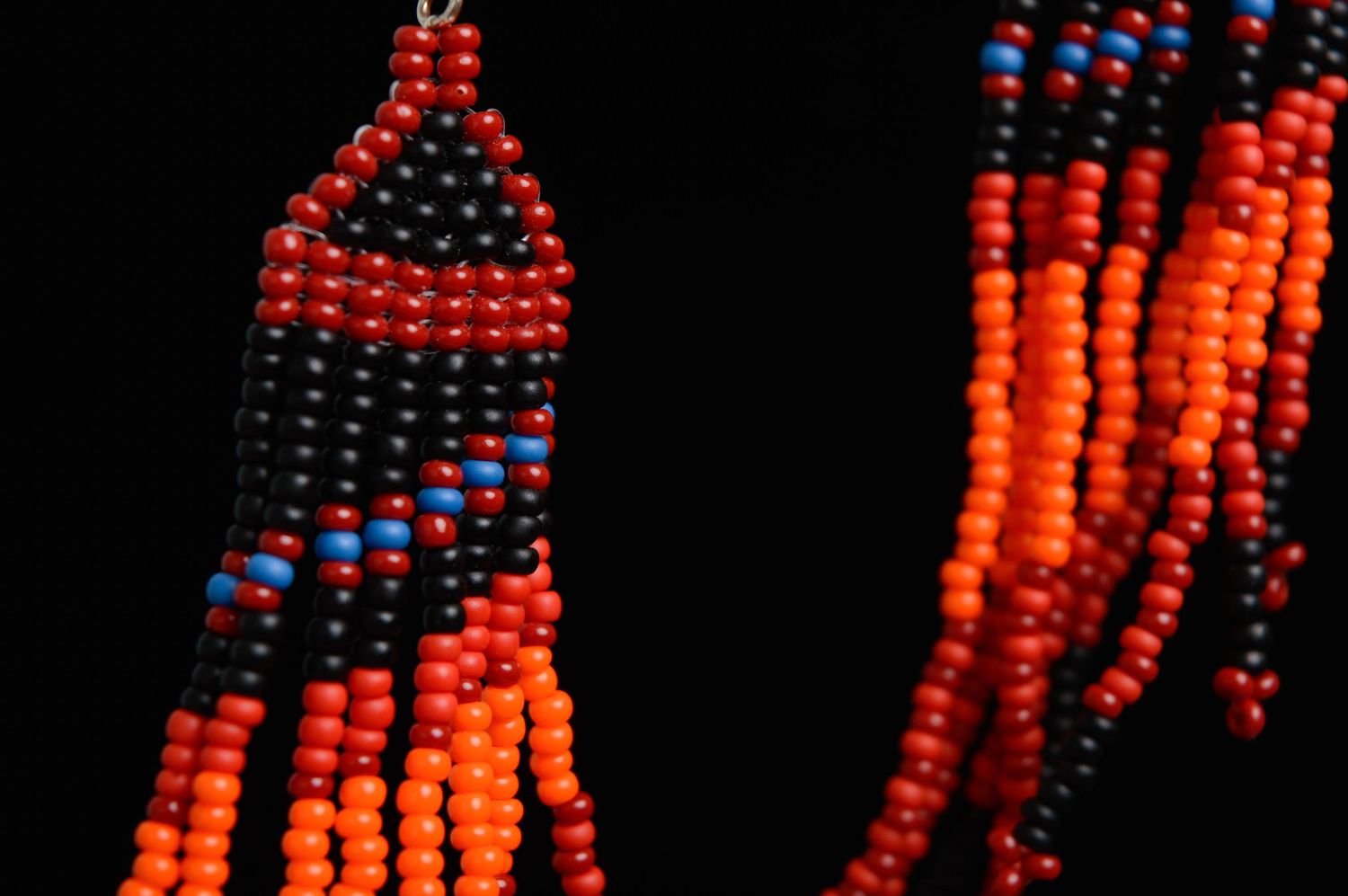 Orecchini di perline bellissimi fatti a mano accessorio originale da donna foto 2