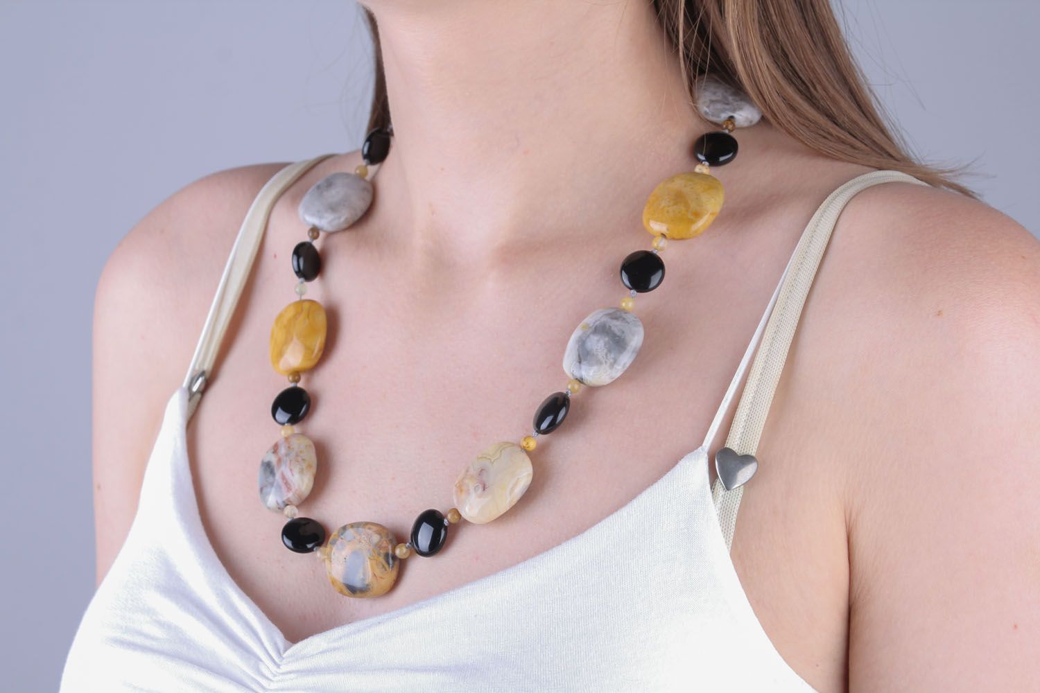 Unusual necklace with natural stones photo 4