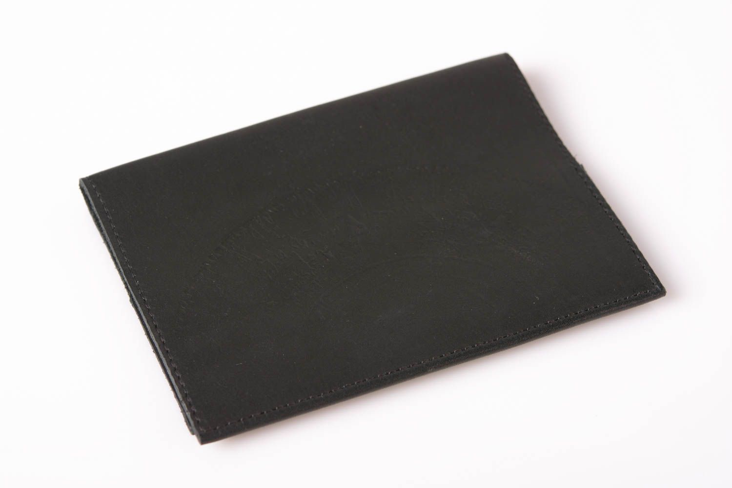 Couverture pour passeport en cuir naturel noir avec impression faite main photo 1