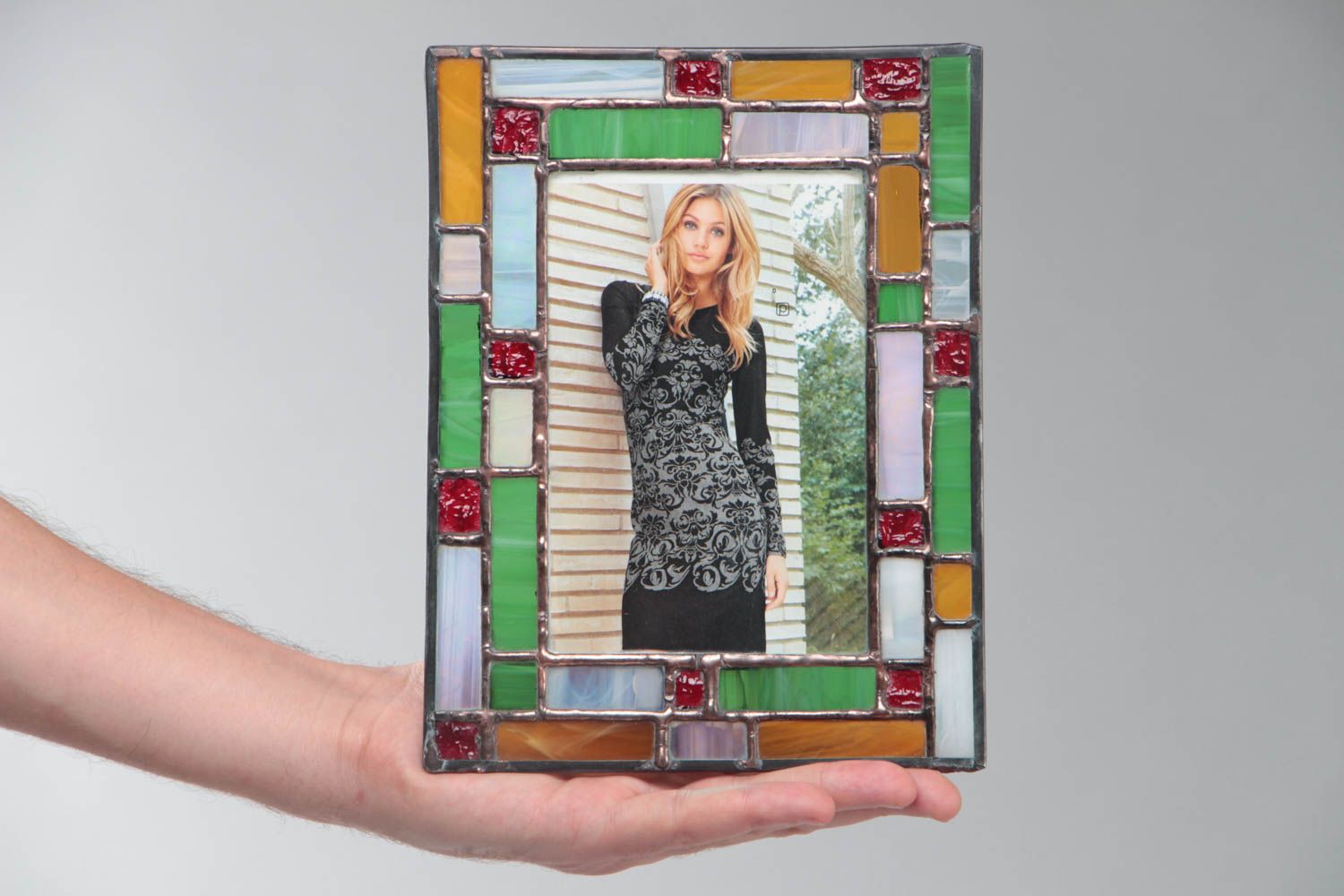 Cadre photo en verre multicolore rectangulaire vertical fait main design photo 5