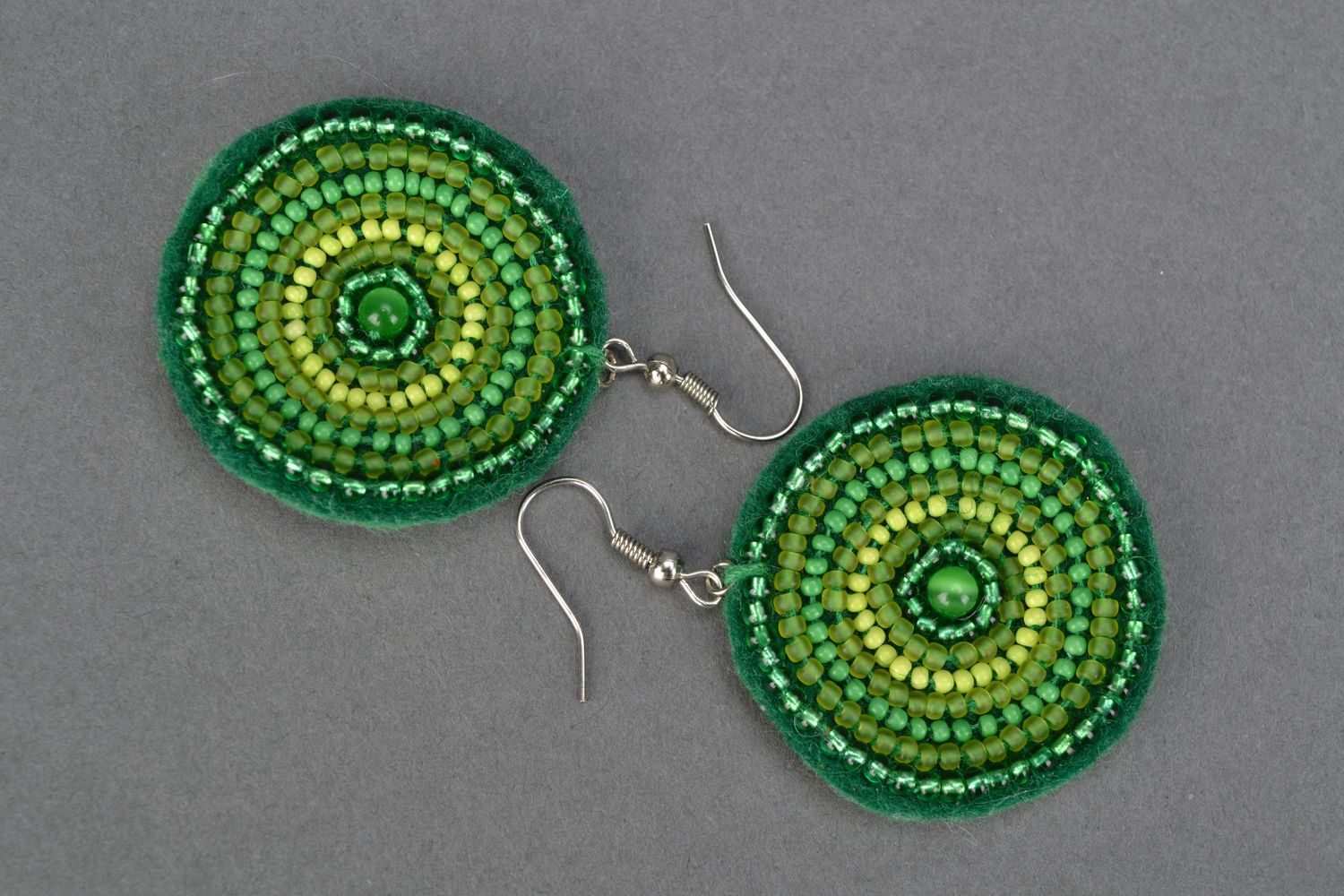 Green round embroidered beaded earrings photo 3