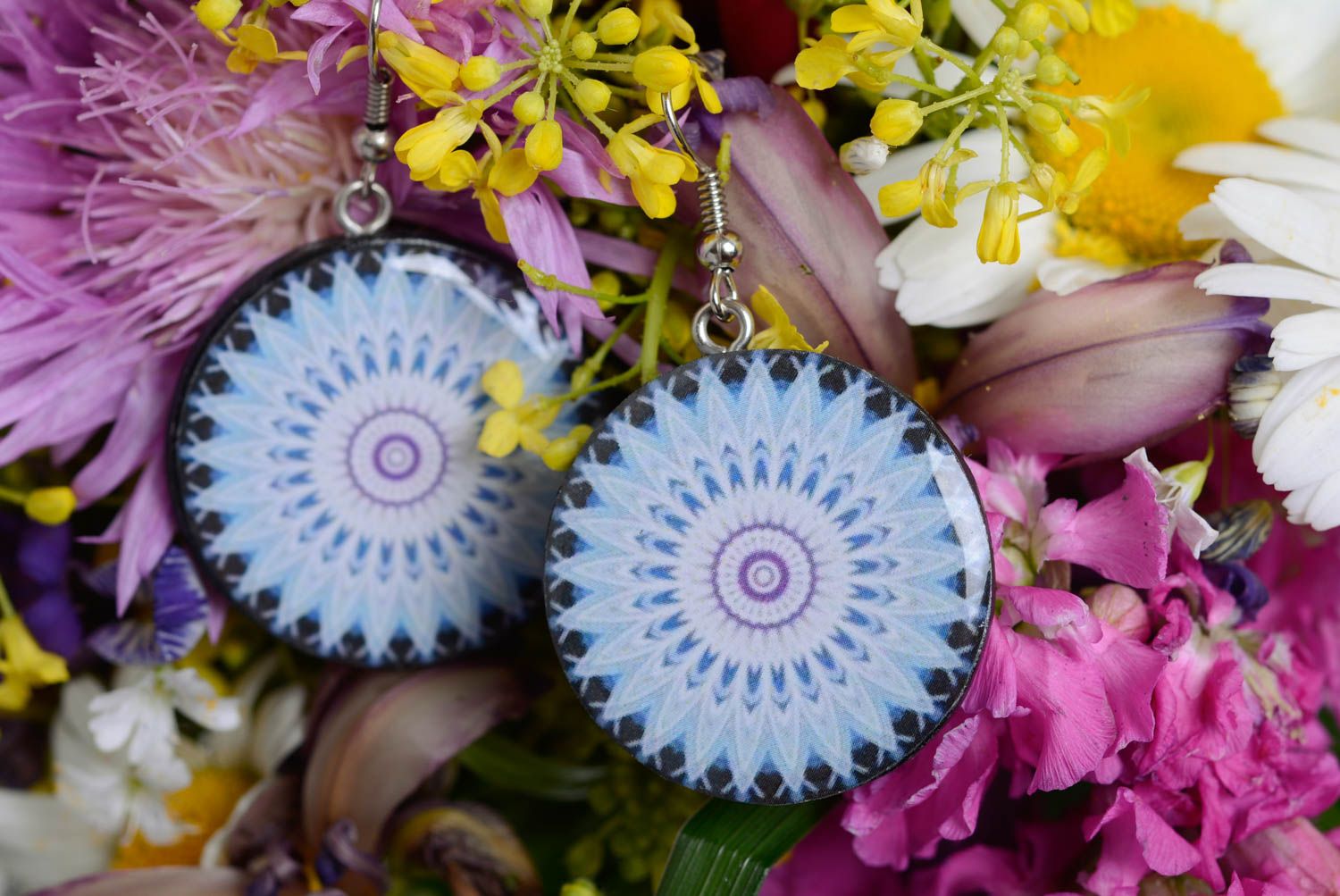 Handmade designer round decoupage plastic earrings for girls photo 1