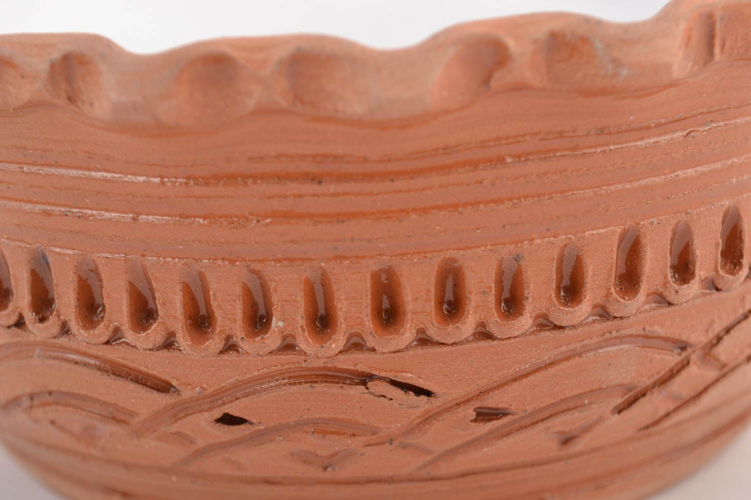 Handmade ornamented ceramic bowl kilned with milk with white glaze inside 500 ml photo 4