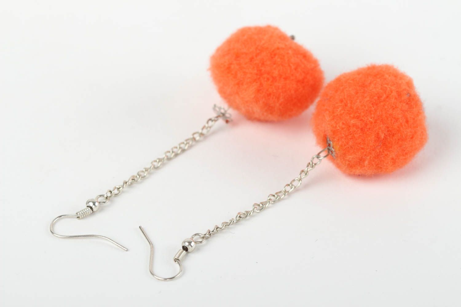 Boucles d'oreilles boules orange Bijou fait main en laine Cadeau pour femme photo 4