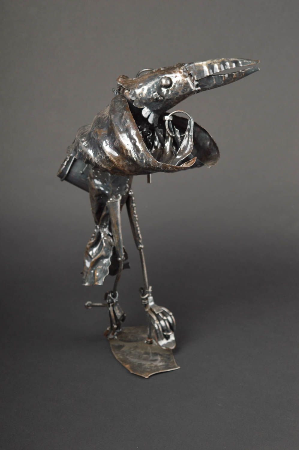 Decoro da casa fatto a mano figurina simpatica a forma di corvo di metallo foto 1