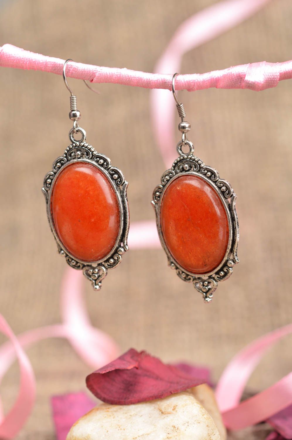 Boucles d'oreilles ovales pendantes rouges vintage faites main pour femme photo 1