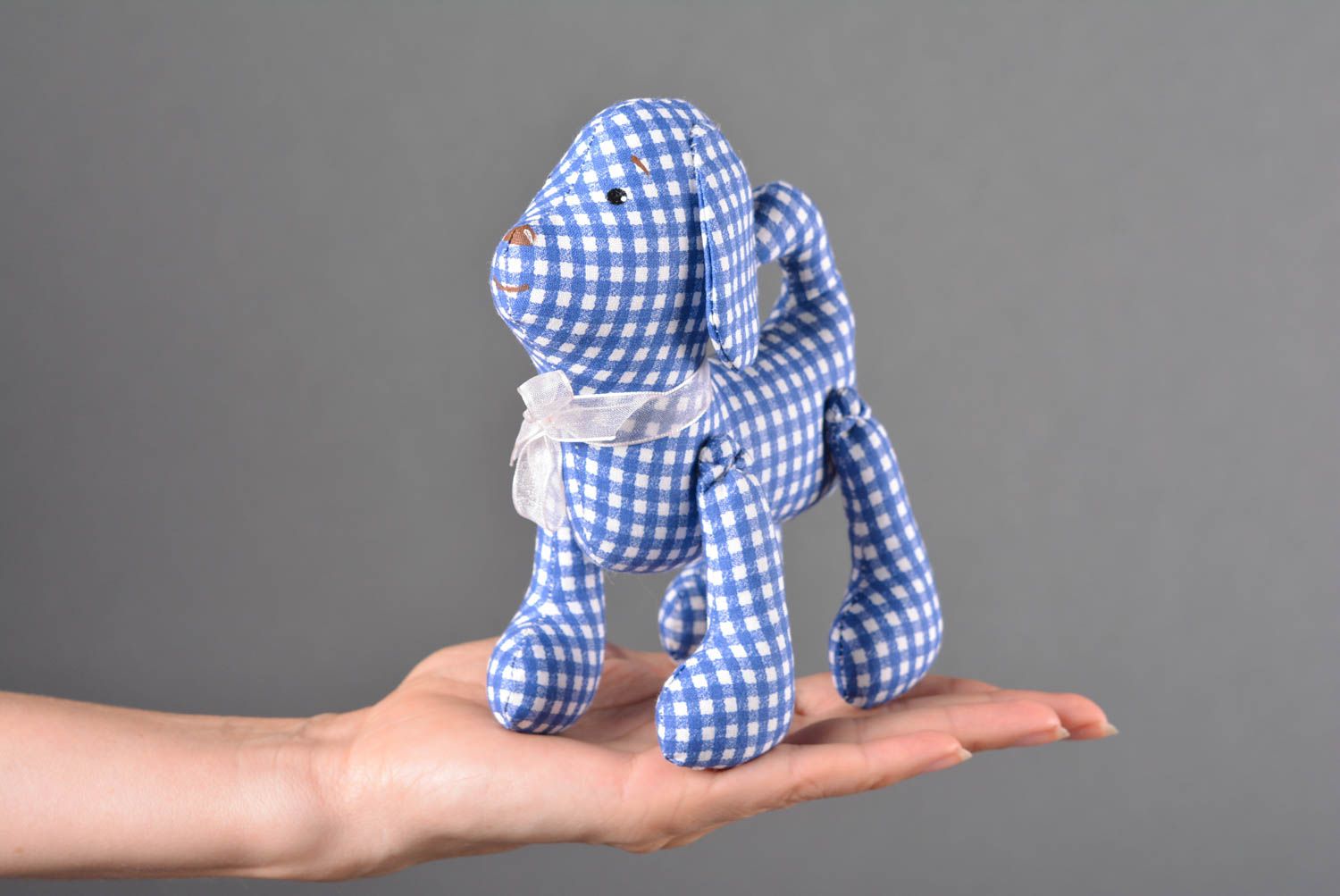 Игрушка собачка ручной работы детская игрушка расписанная акрилом мягкая игрушка фото 3