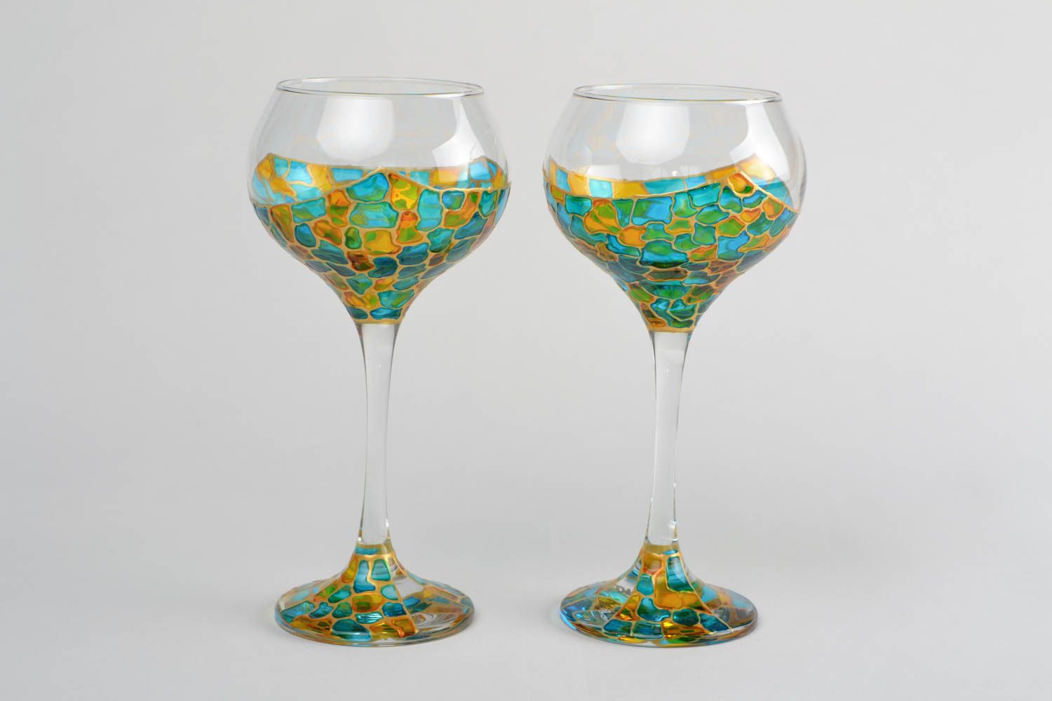 Copas de cristal decoradas con tintes de vitral hechas a mano 2 piezas estilosas foto 3