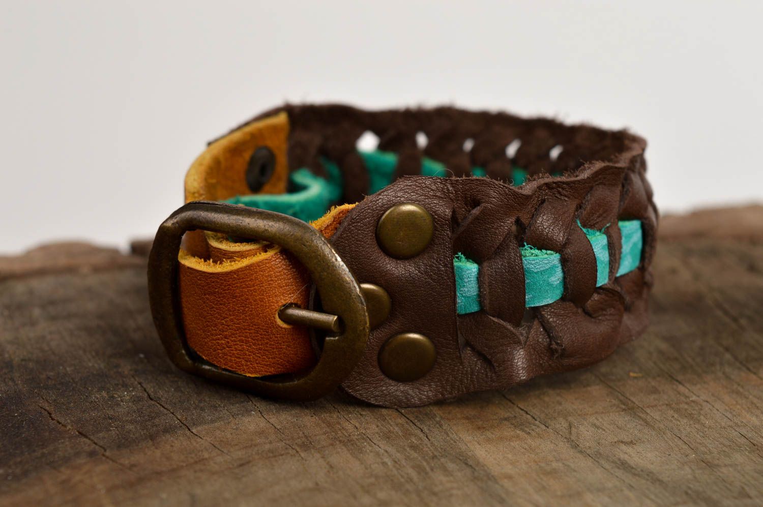 Bracelet design Bijou fait main large vrai cuir marron-turquoise Cadeau original photo 1