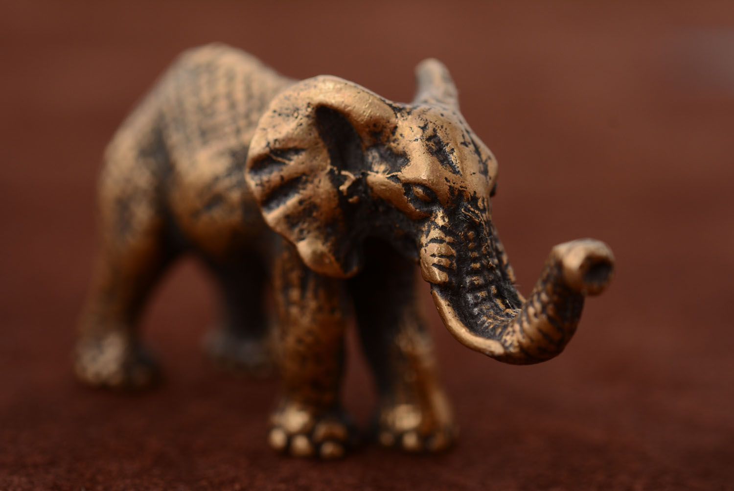Miniature bronze statuette Elephant photo 1