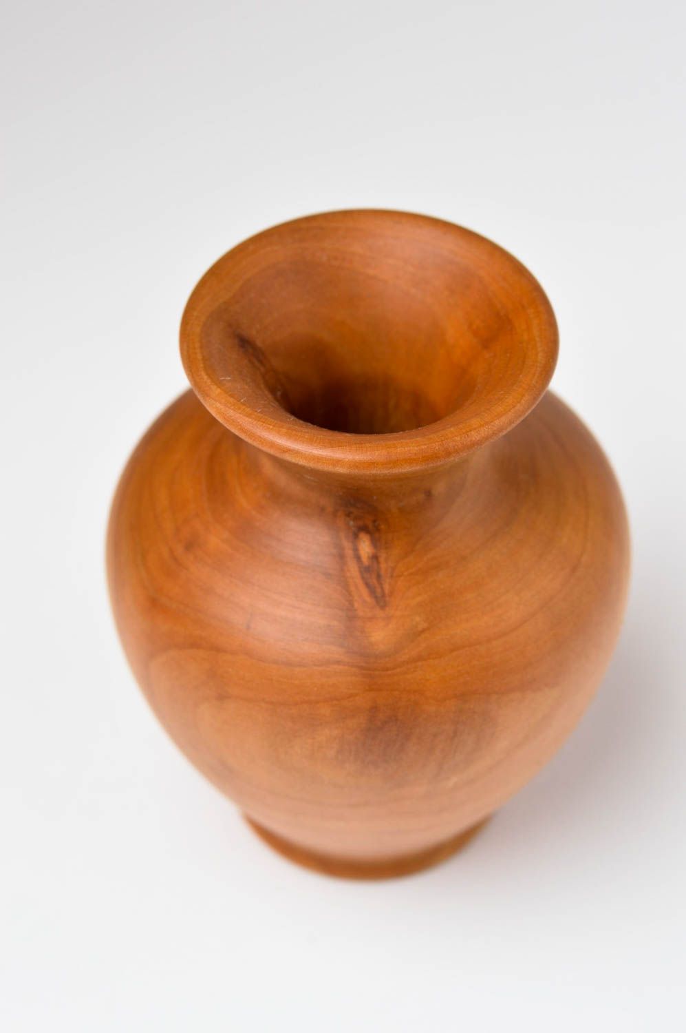 Красивая ваза ручной работы декор из дерева декоративная ваза интересной формы фото 3
