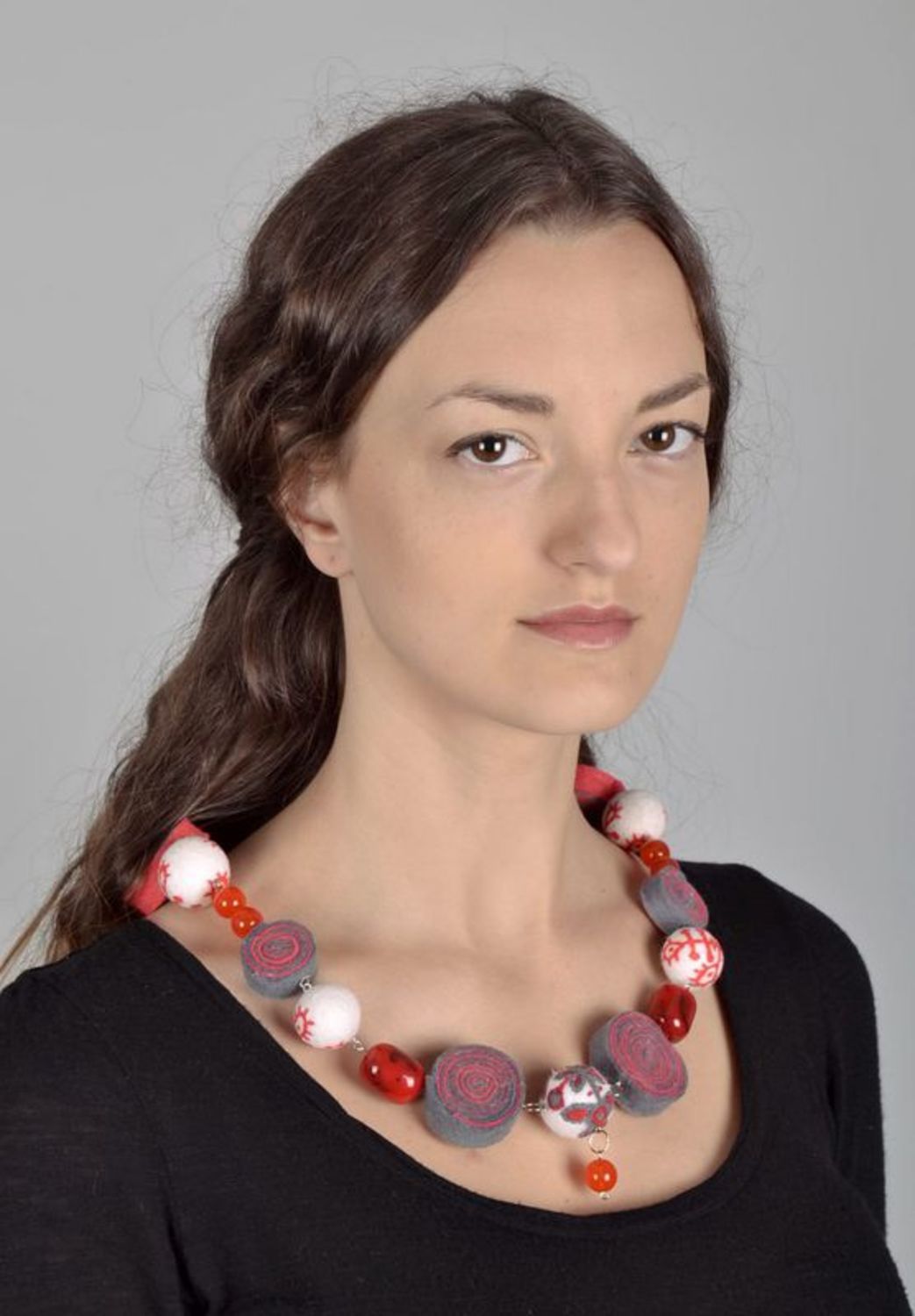 Necklace, felt bead necklace with plastic beads photo 5