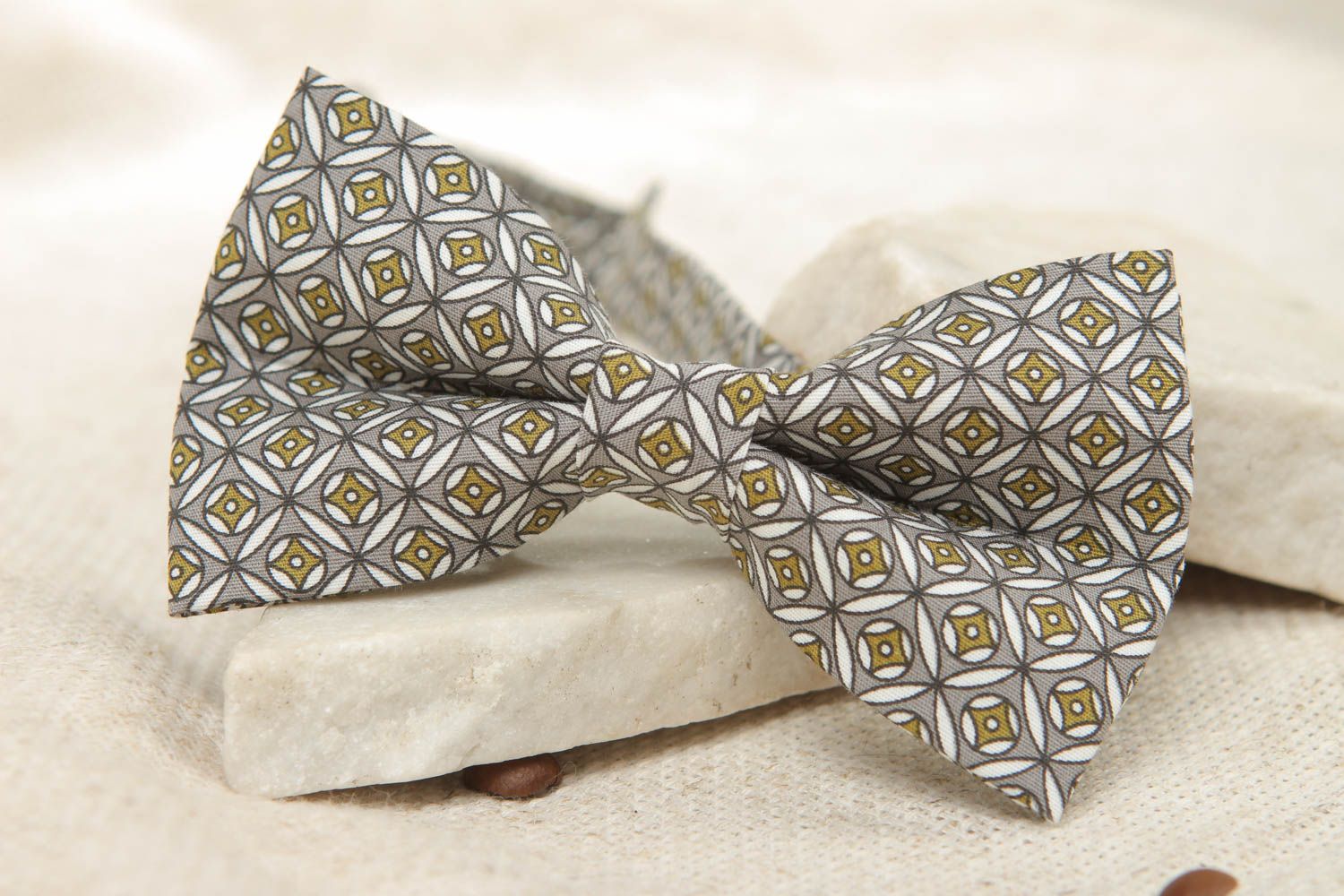 Текстильный галстук-бабочка с принтом фото 5