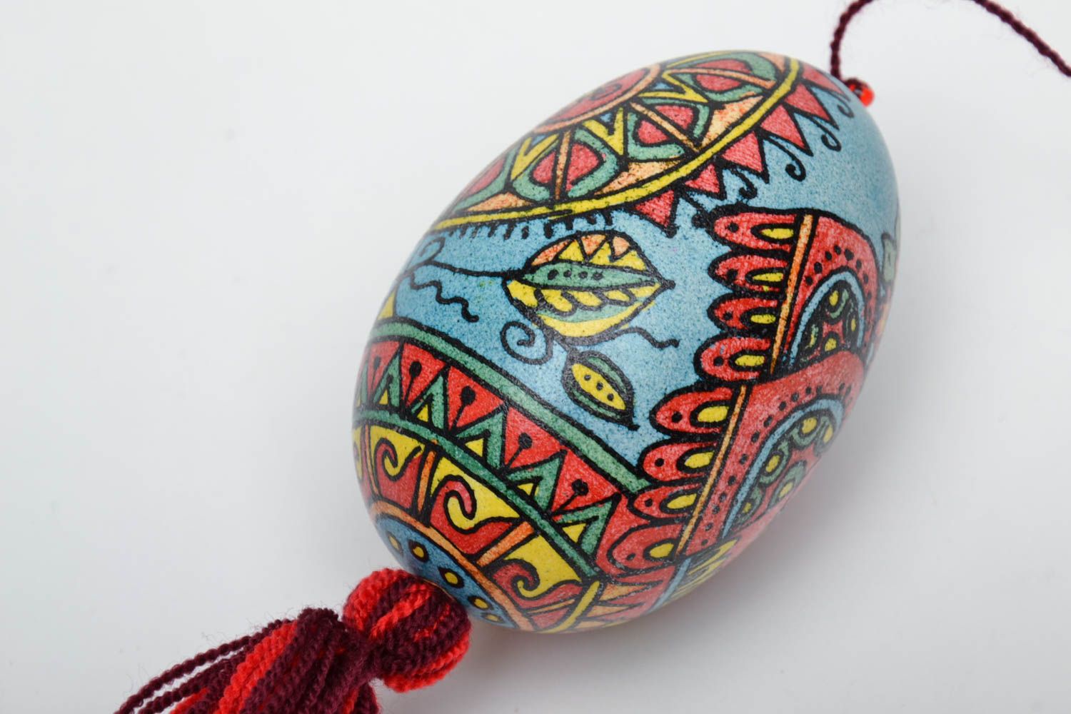 Oeuf décoratif de Pâques à accrocher original multicolore ethnique fait main photo 4