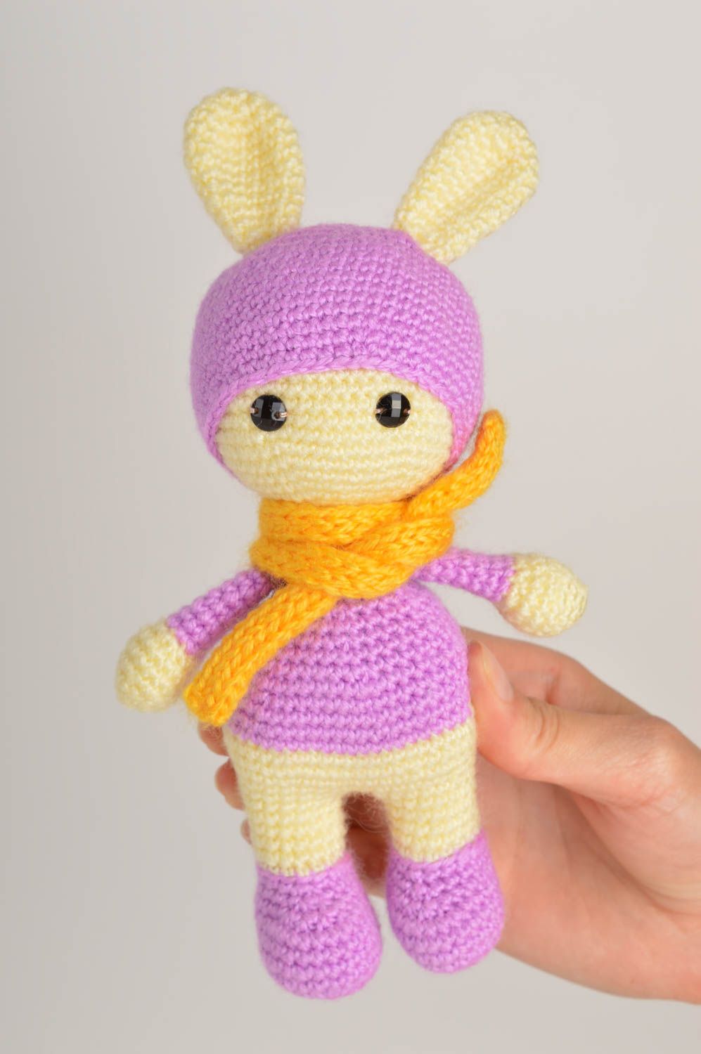 Jouet lapin Peluche faite main tricotée décorative design Cadeau pour enfant photo 2