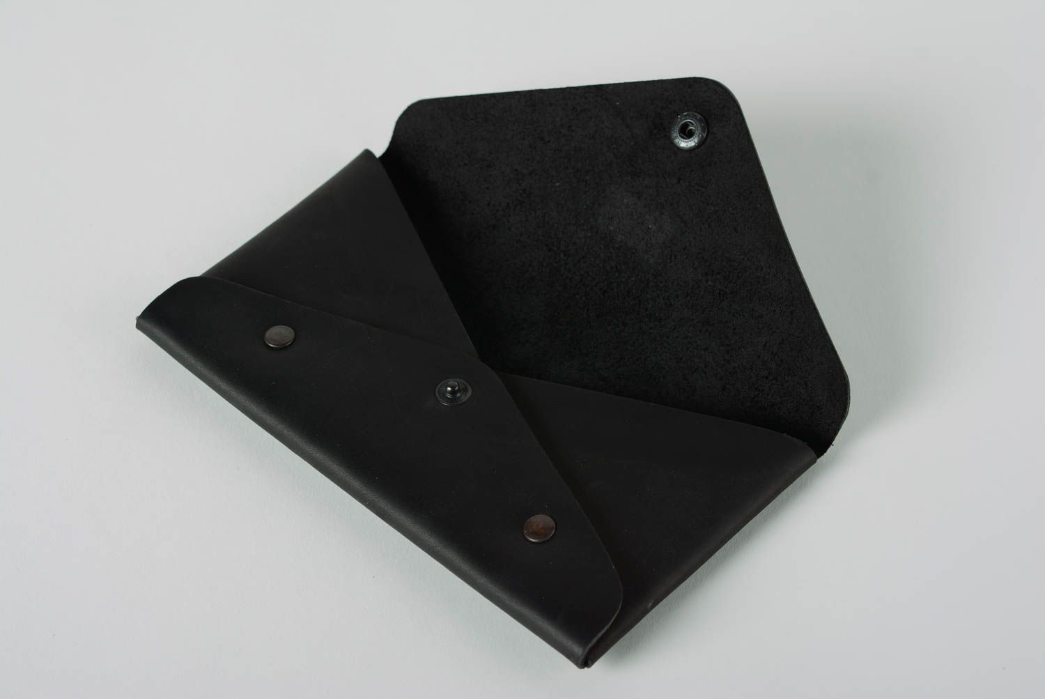 Portefeuille en vrai cuir noir fait main accessoire de créateur pratique photo 5