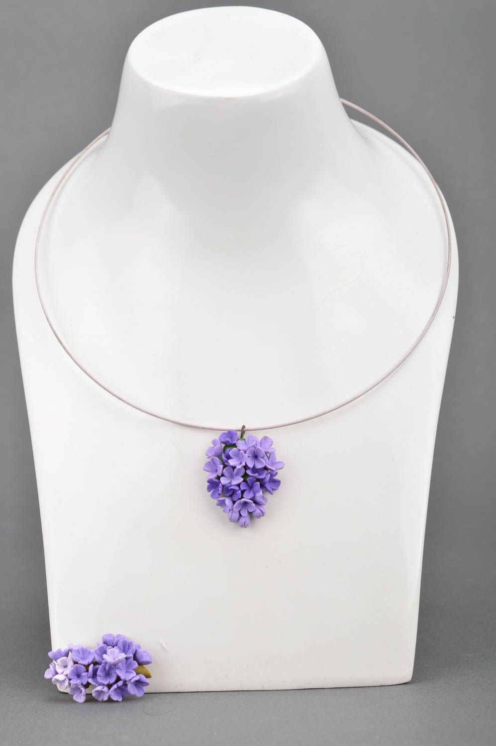 Handmade polymer clay jewelry set designer flower brooch and pendant  photo 2