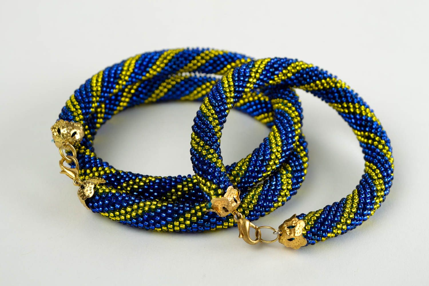 Collier spirale Bijoux faits main Bracelet fantaisie bleu-jaune Cadeau femme photo 1