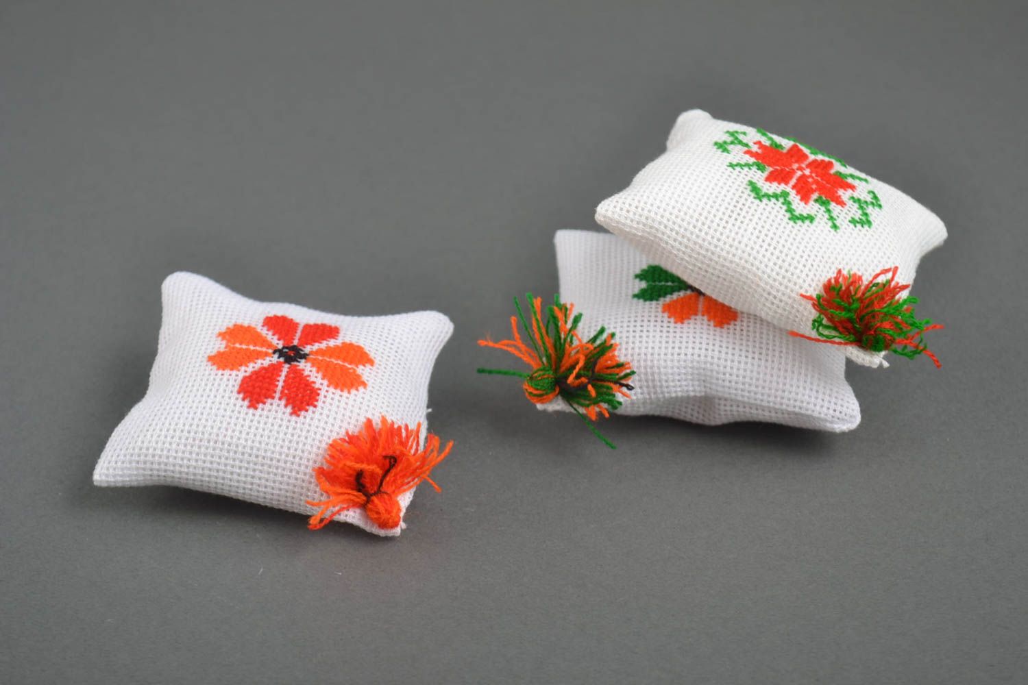 Alfileteros bordados artesanales cojines para agujas accesorios de costura  foto 4