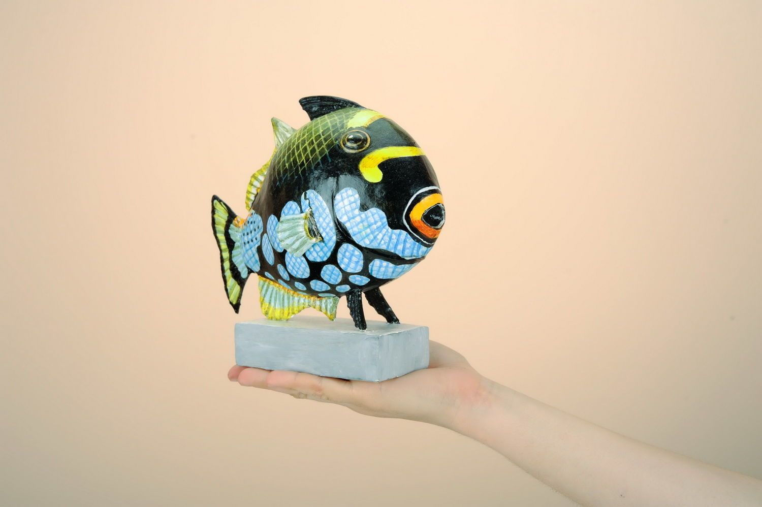 Statuette Fish photo 2