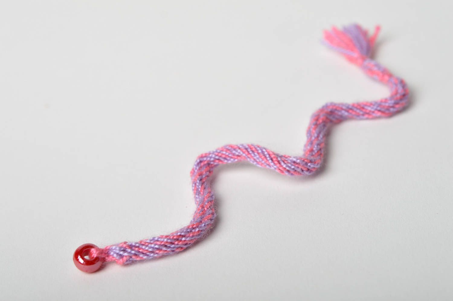 Bracelet textile Bijou fait main rose-mauve Accessoire femme design original photo 3