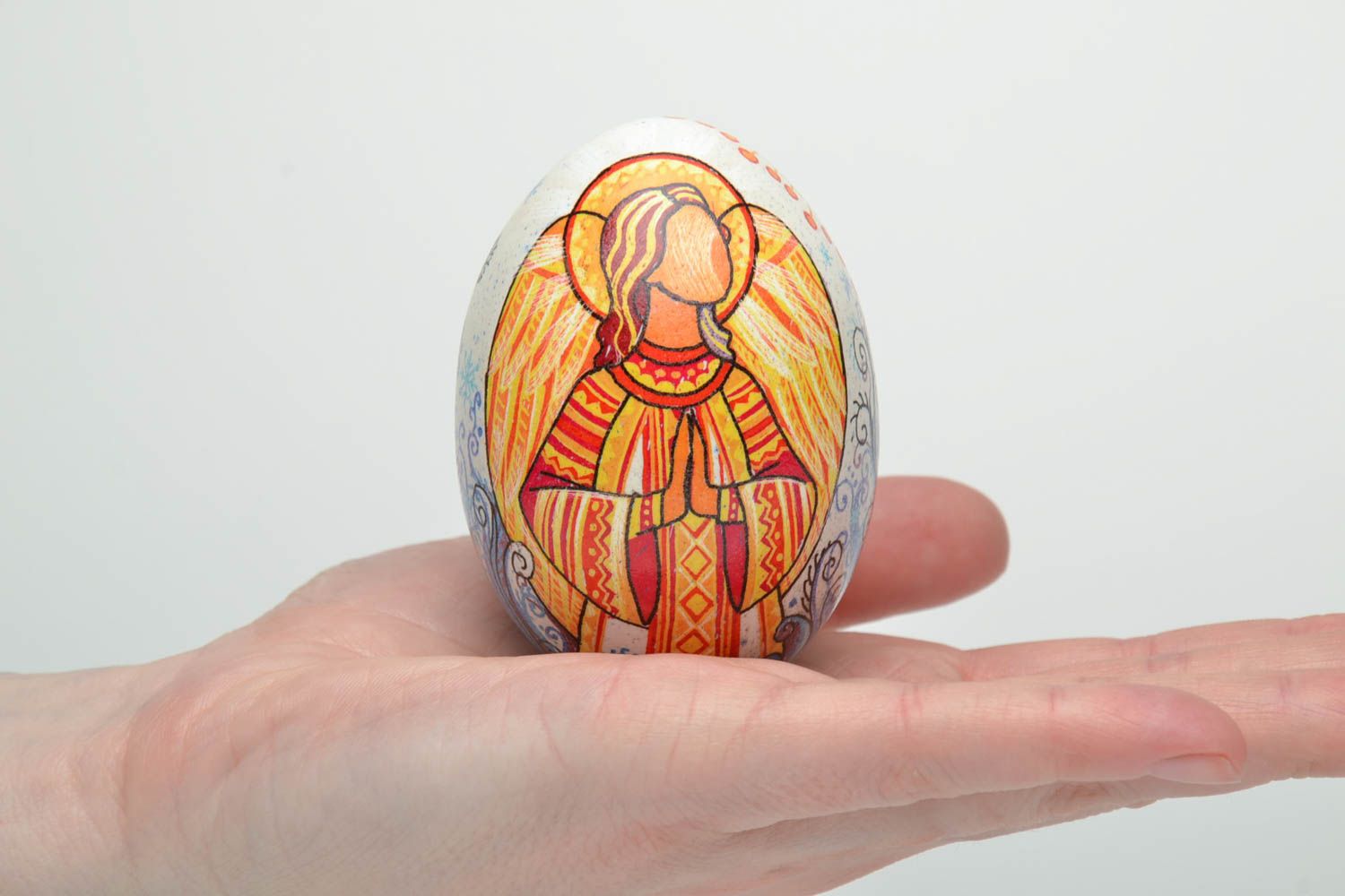 Designer painted Easter egg photo 5