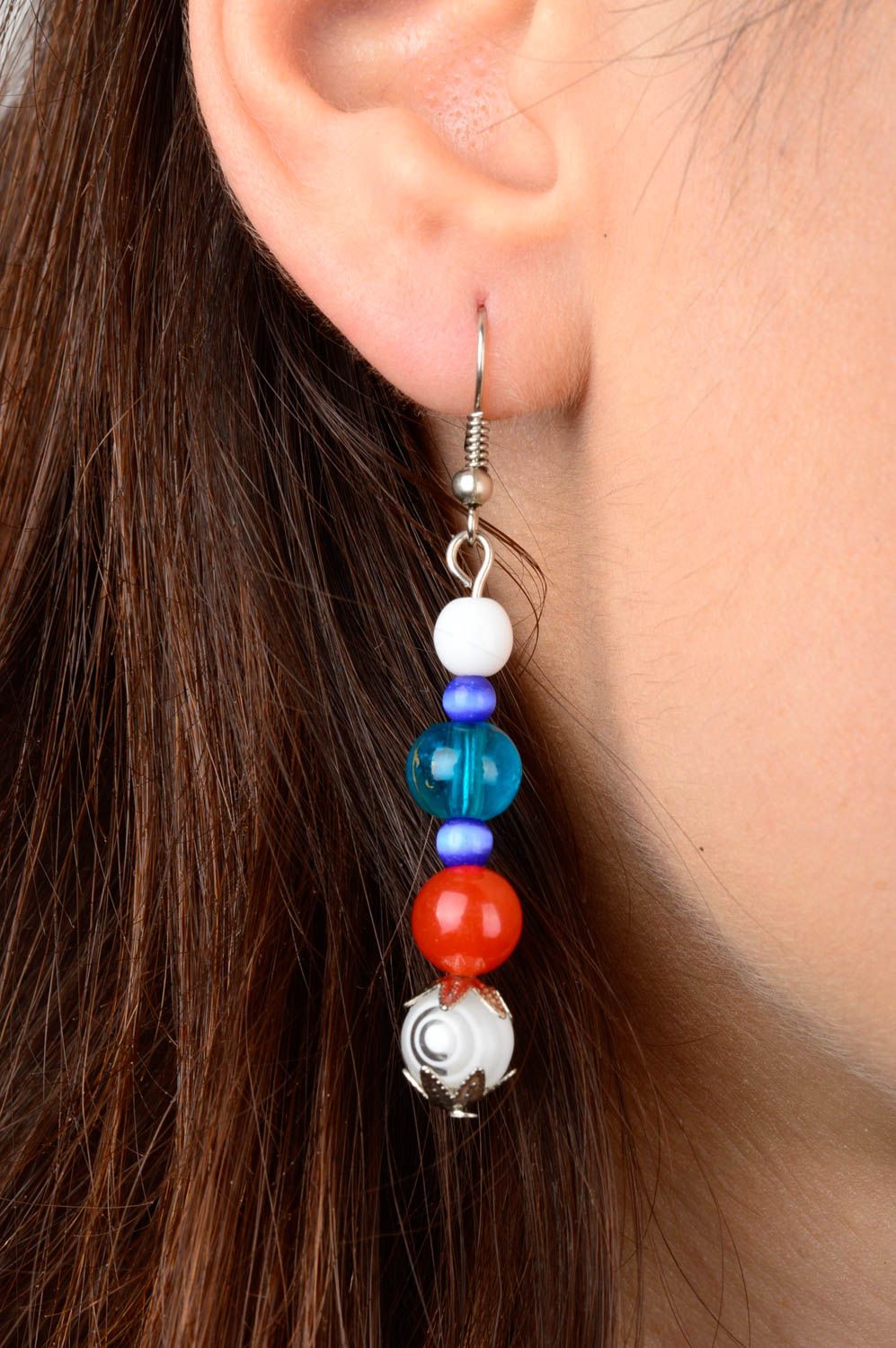Boucles d'oreilles pendantes Bijou fait main perles fantaisie Accessoire femme photo 2