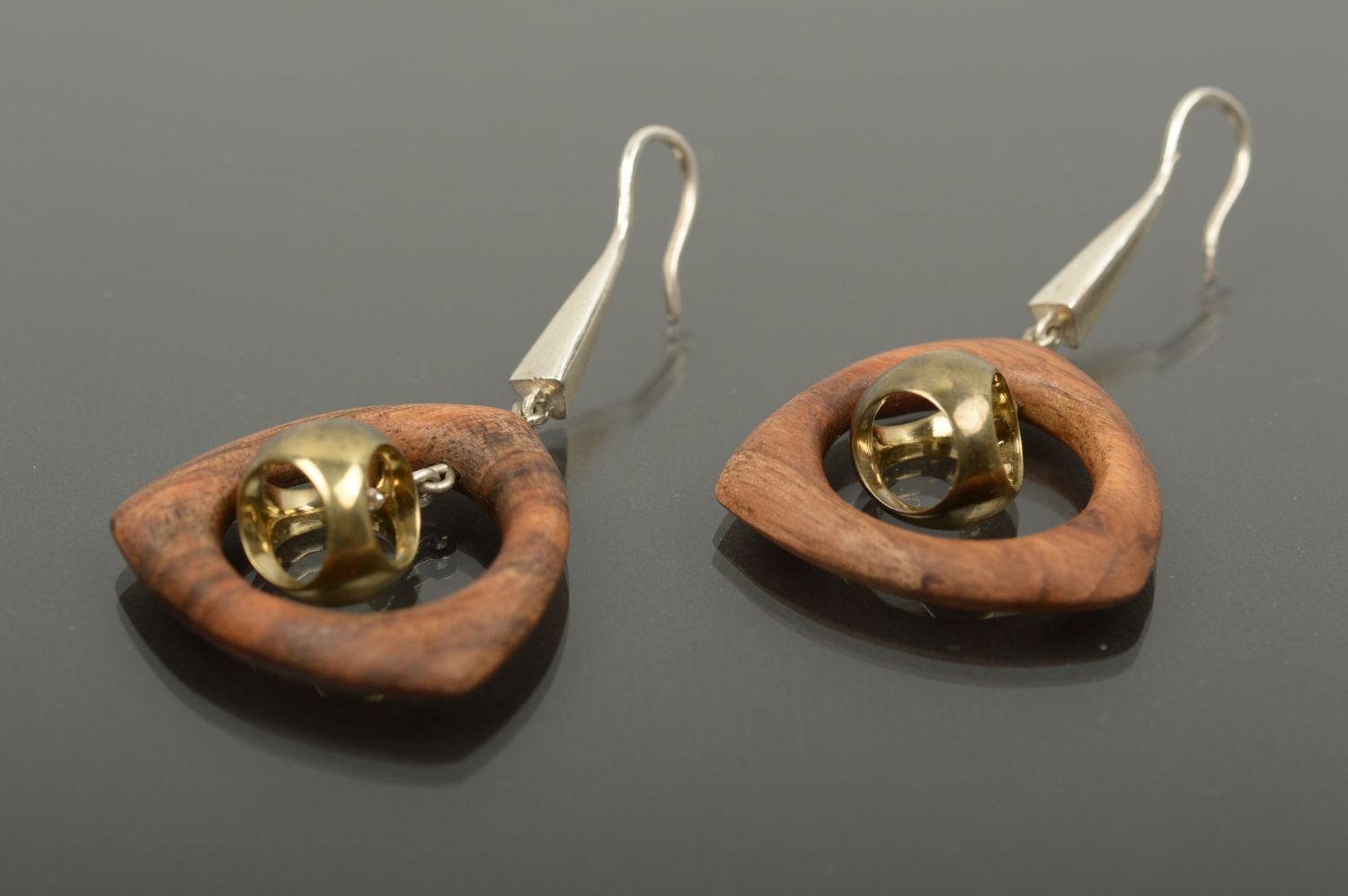 Handmade originelle Modeschmuck Ohrringe Schmuck aus Holz Accessoire für Frauen  foto 3