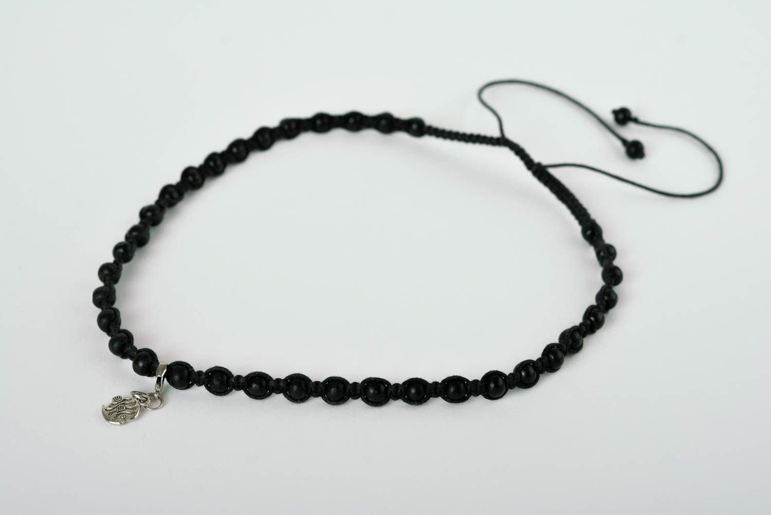 Hand-woven bracelet handmade macrame jewelry elegant bracelet for girls photo 1