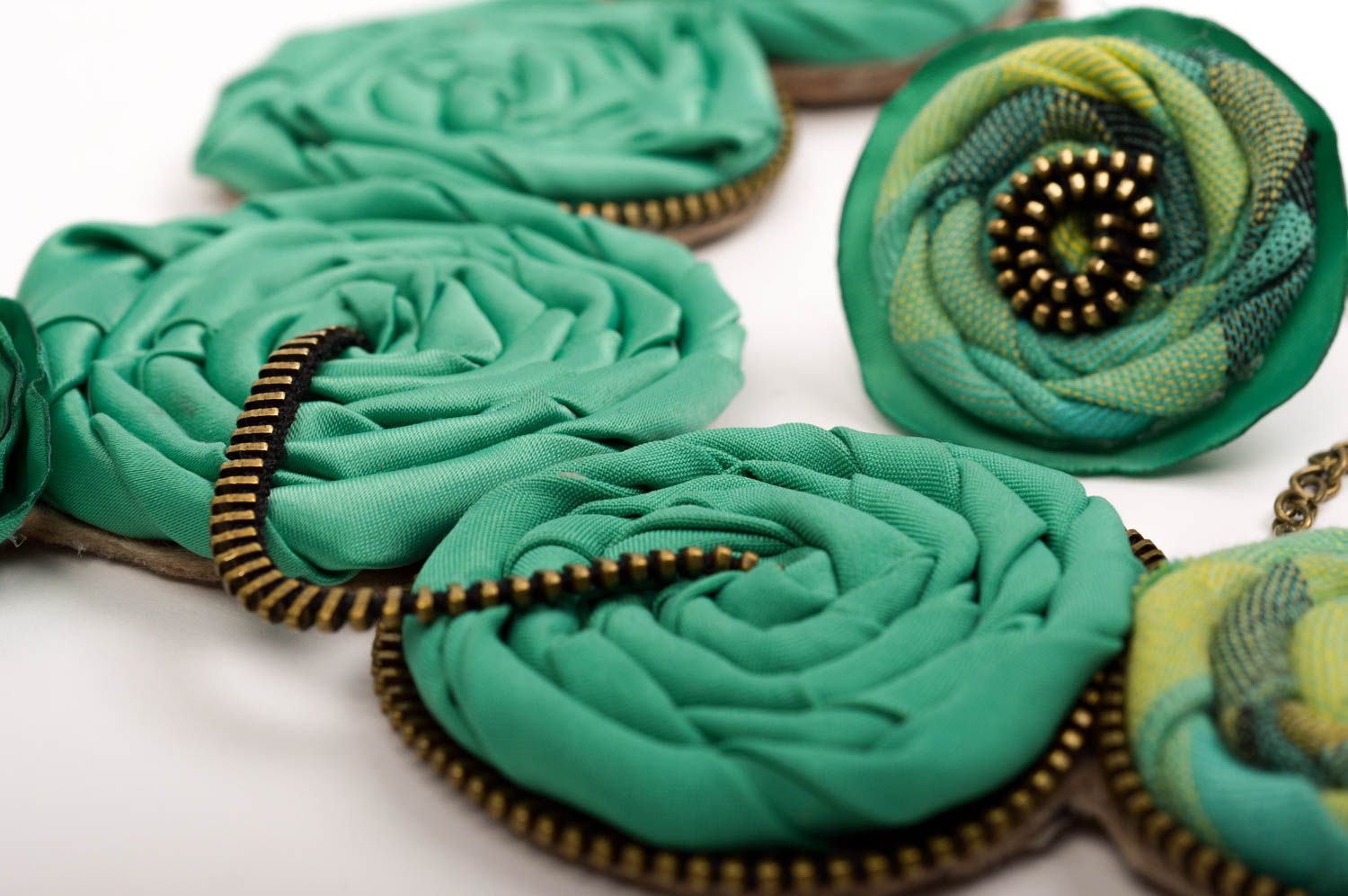 Handmade Schmuck Set Modeschmuck Ring Halskette Damen aus Stoff in Grün foto 3