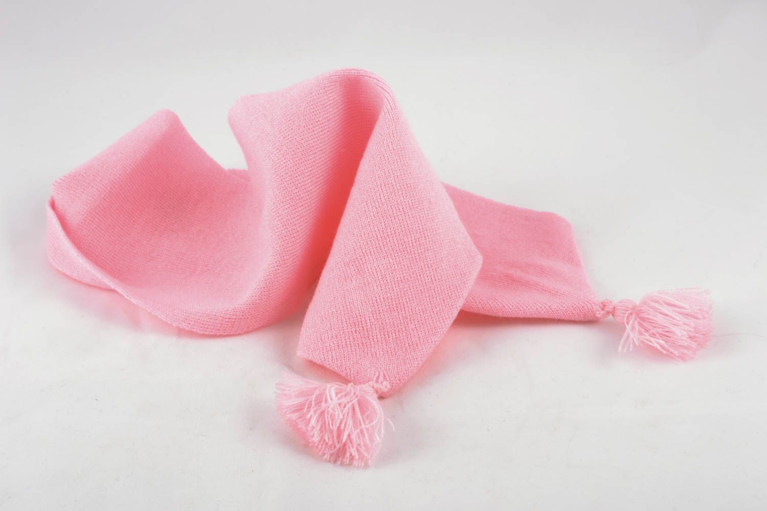 Pink scarf with tassel photo 2