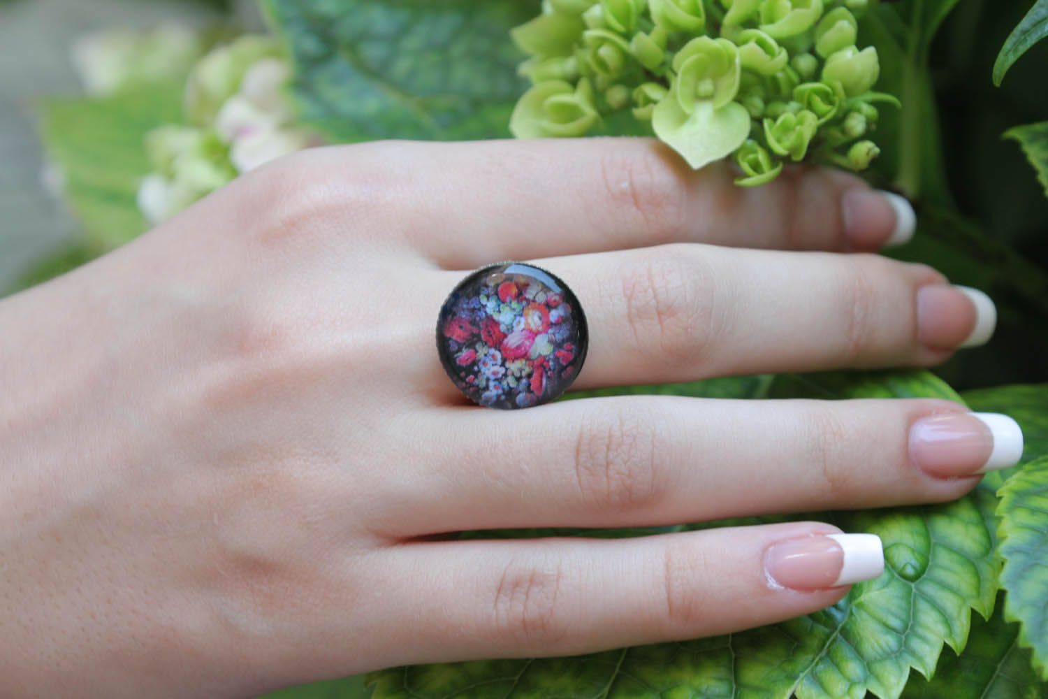 Handgemachter Ring mit Blumen foto 5