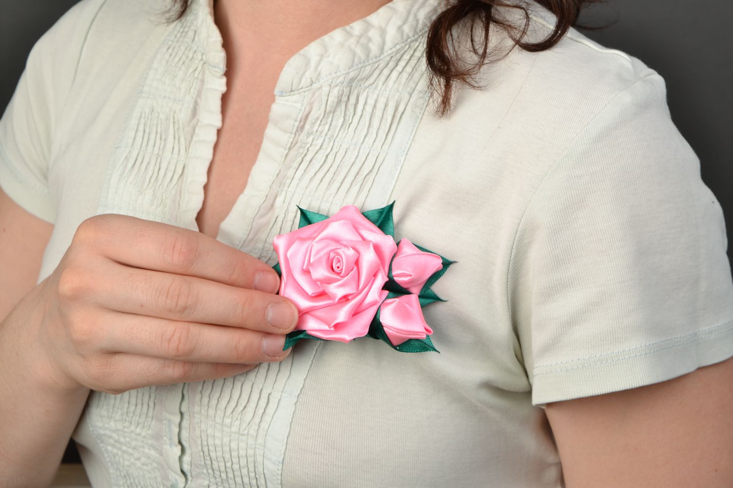 Satin ribbon brooch-hair clip in the shape of rose photo 2