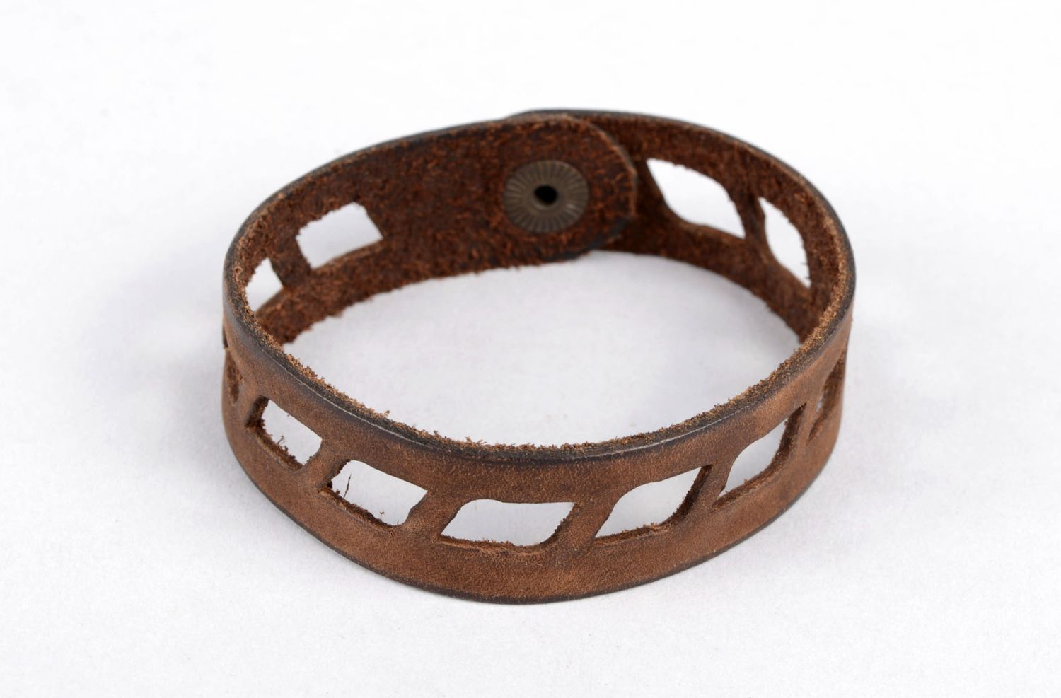 Bracelet cuir naturel Bijou fait main marron design stylé Cadeau insolite photo 1