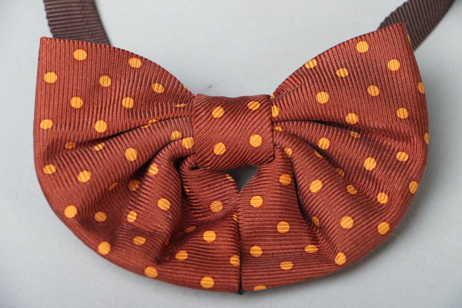 Textile bow tie photo 2