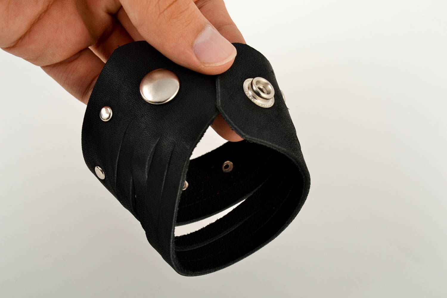 Breites Leder Armband handmade schwarz Schmuck für Frauen stilvoll Armband Frau foto 5