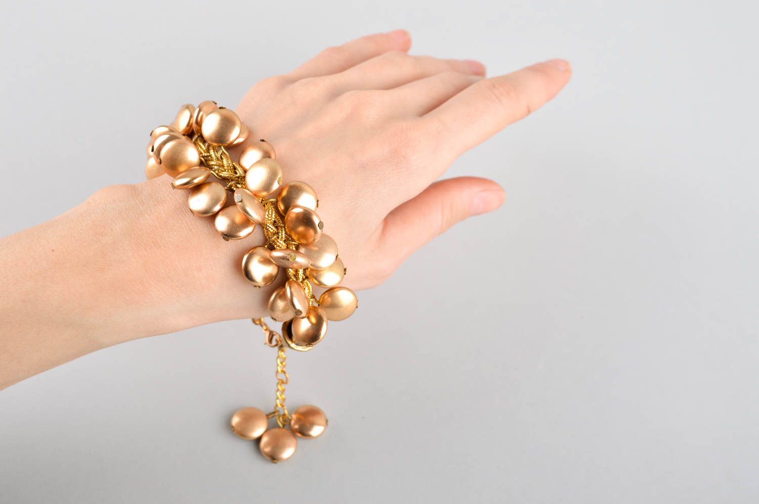 Bracelet tendance Bijou fait main en plastique couleur dorée Cadeau femme photo 5