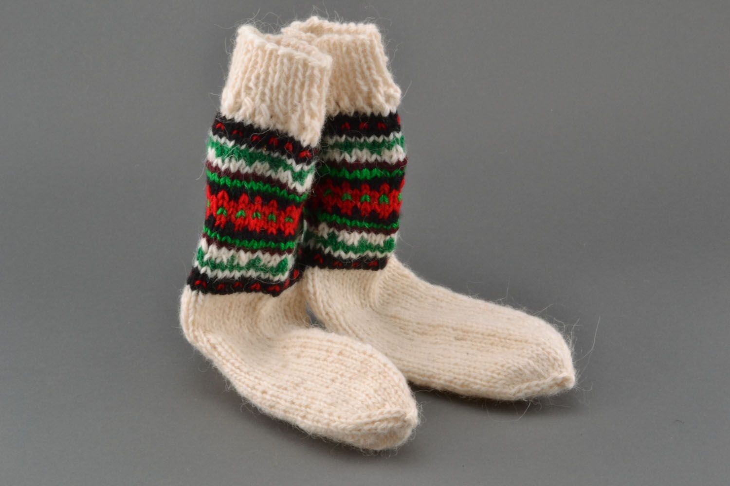 Chaussettes tricotées en laine blanches rayées  photo 4