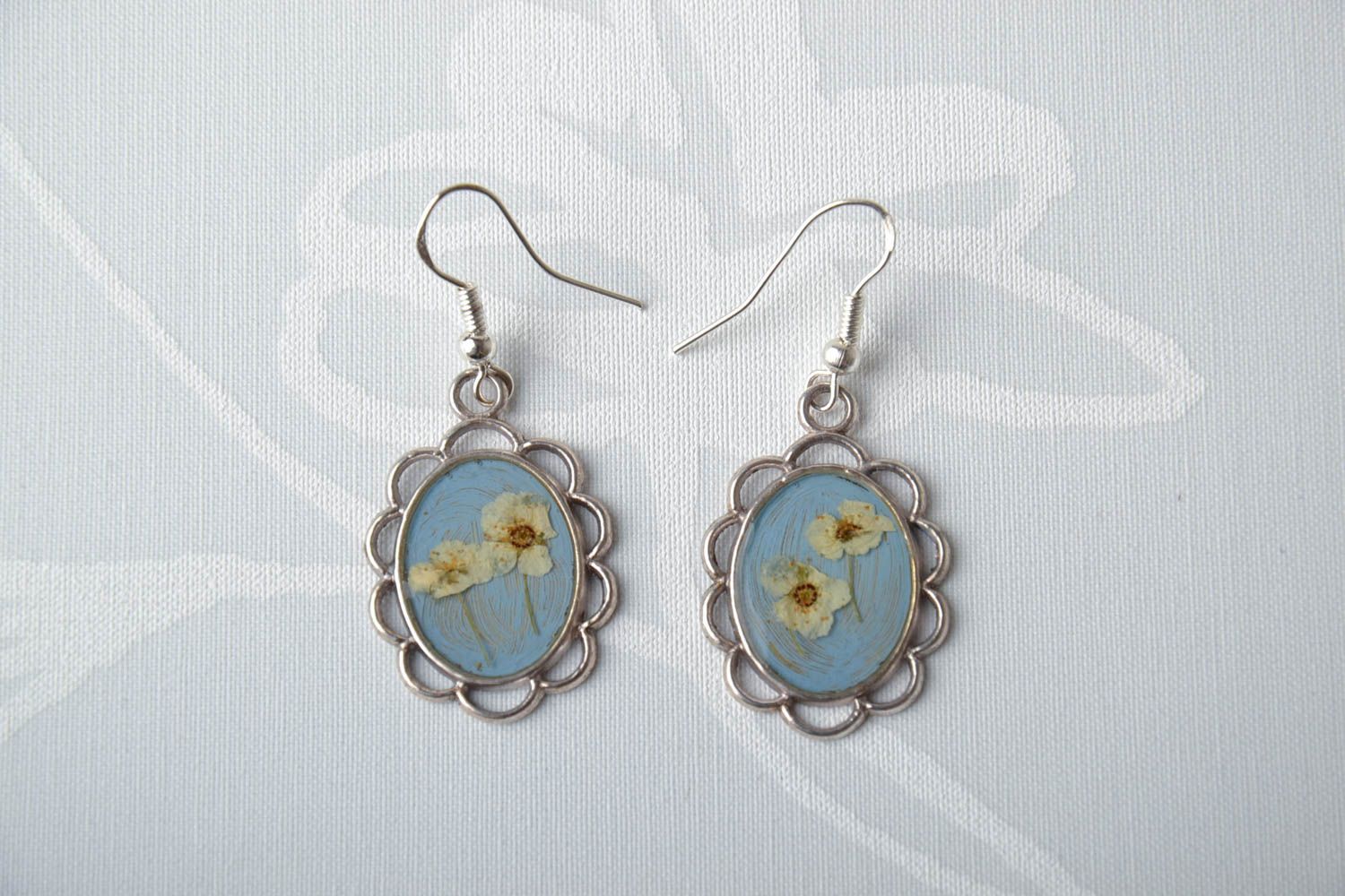 Tender earrings with natural flowers photo 1