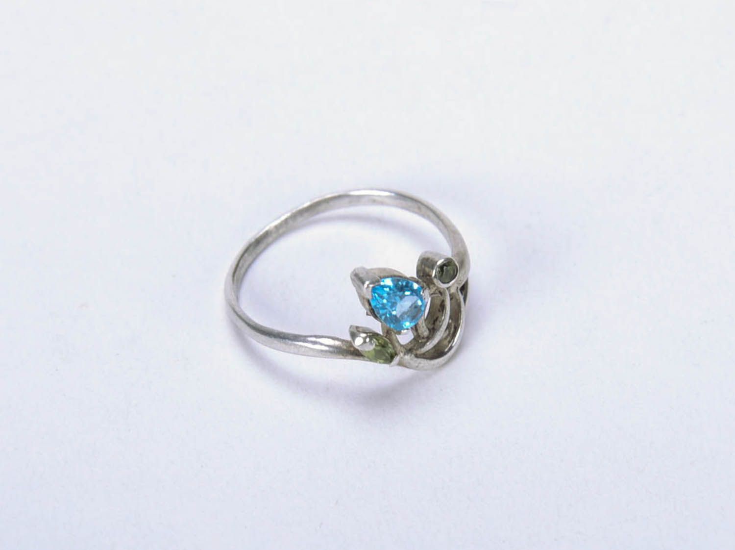 Silber Ring mit Stein Knot foto 4
