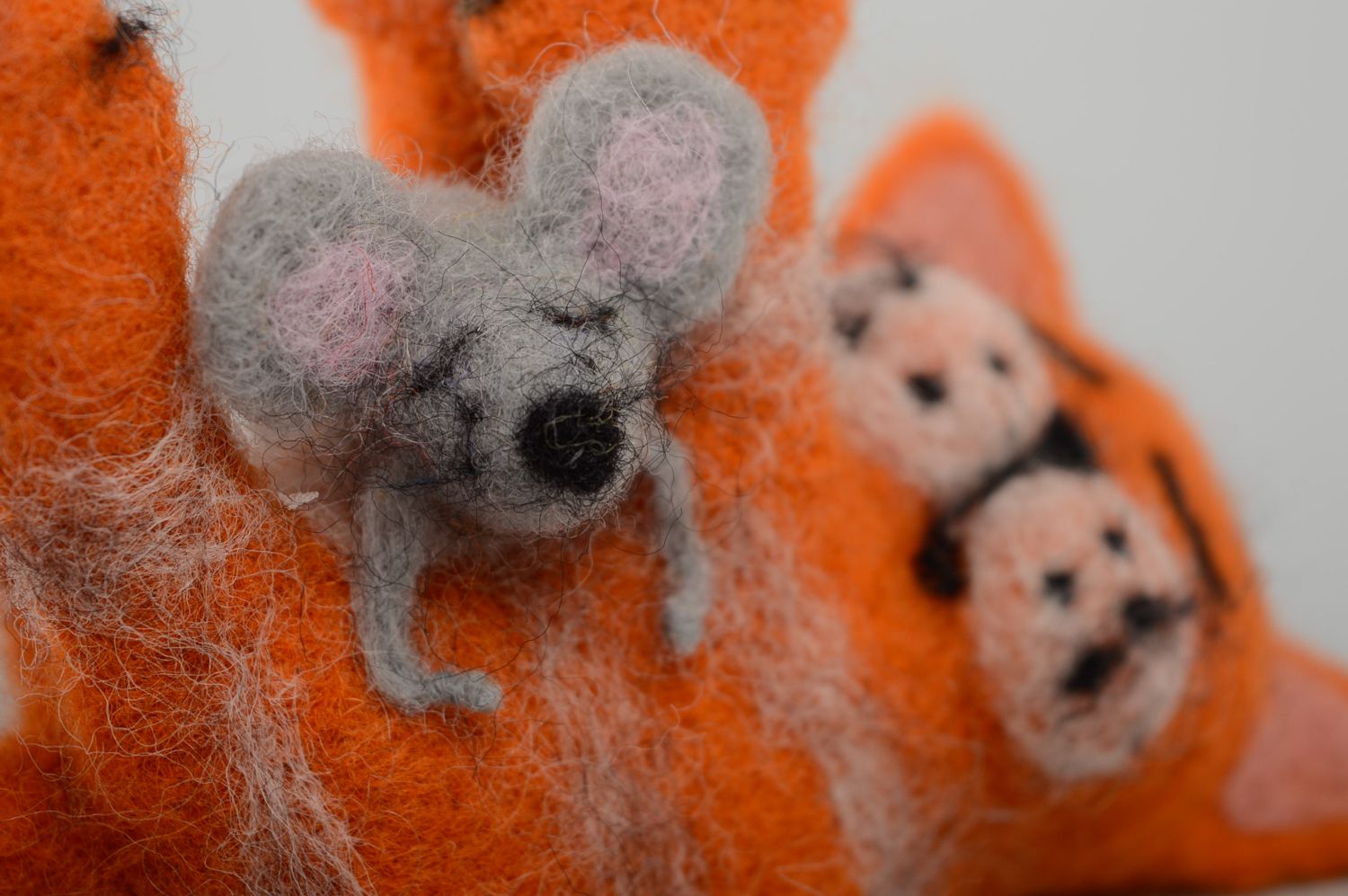 Felted wool toy Cat on Bench photo 3