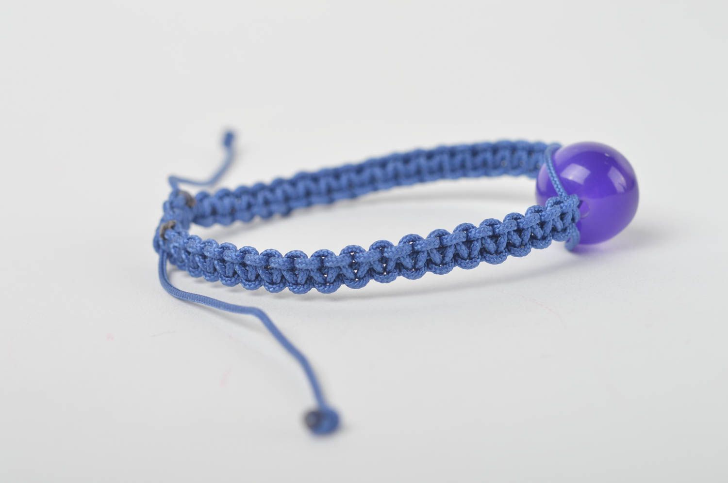 Bracelet tressé Bijou fait main bleu avec perle fantaisie Cadeau femme tendance photo 4