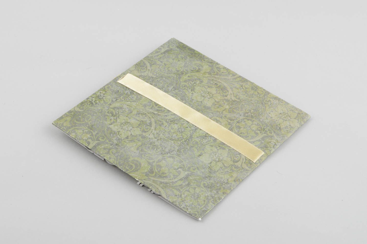 Enveloppe fait main Enveloppe créative papier gris design ruban Idée cadeau photo 4