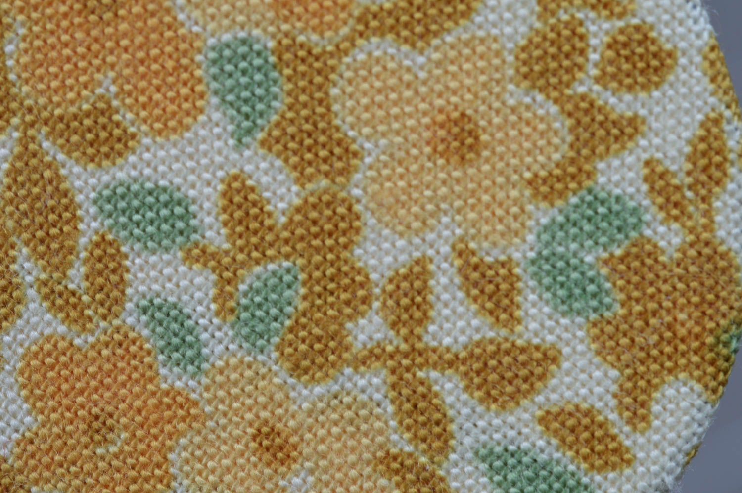 Серьги из ткани круглые с цветочным принтом светлые красивые ручной работы фото 3
